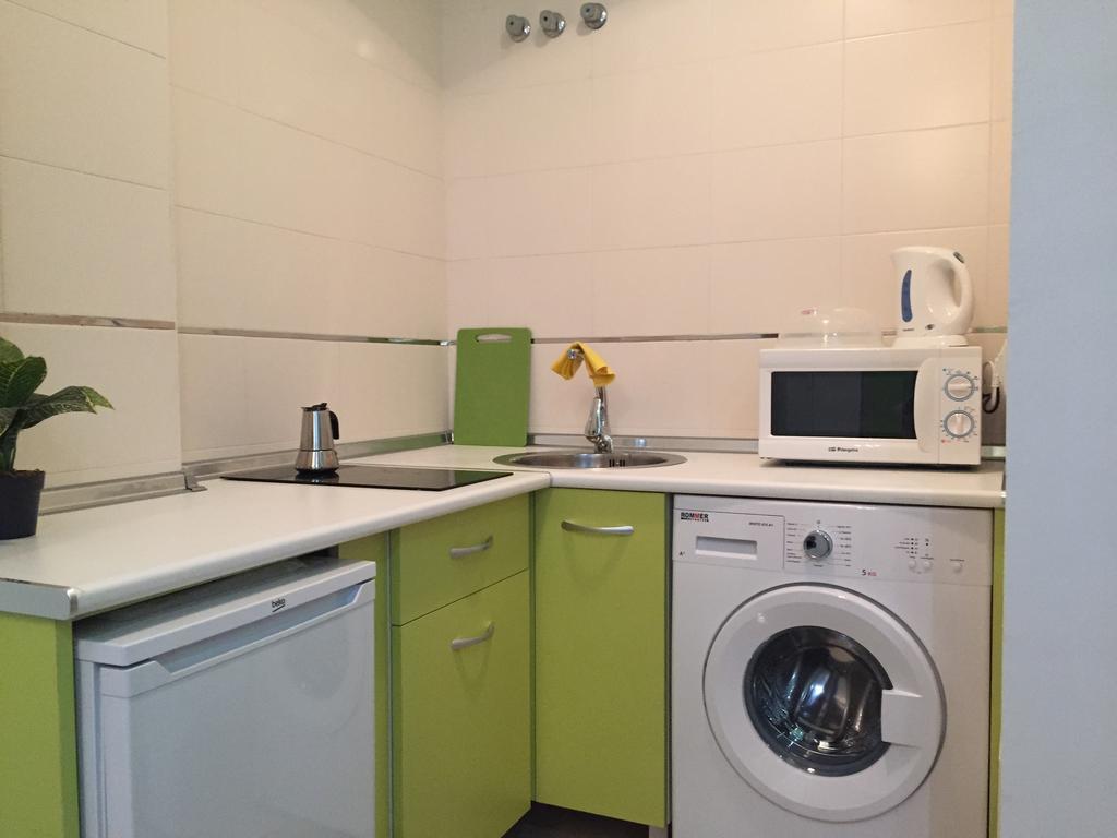 Apartamentos Gold Málaga Szoba fotó