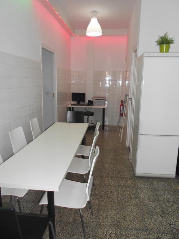 Apartamentos Gold Málaga Szoba fotó